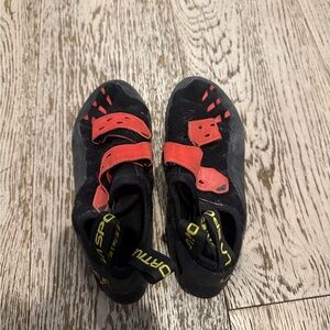 La Sportiva Women’s Climbing Shoes - Black and Red